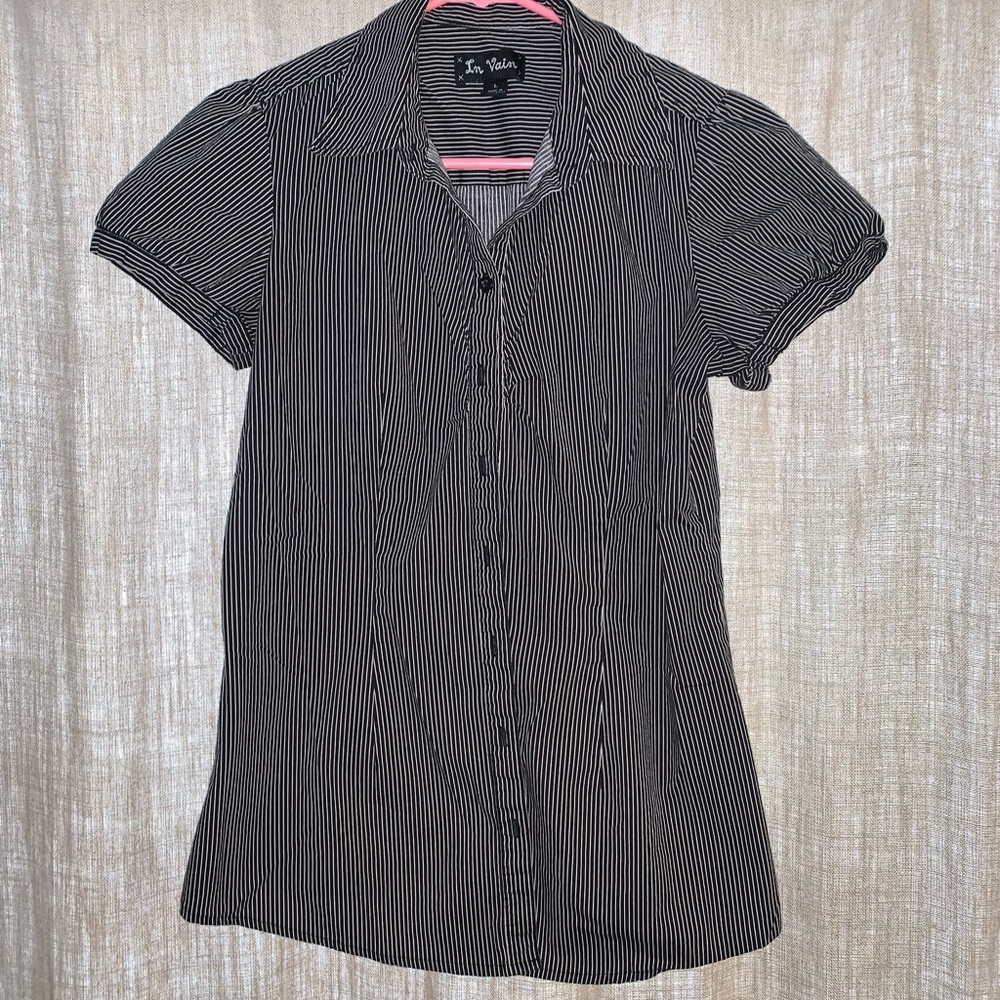 Juniors size large button up shirt